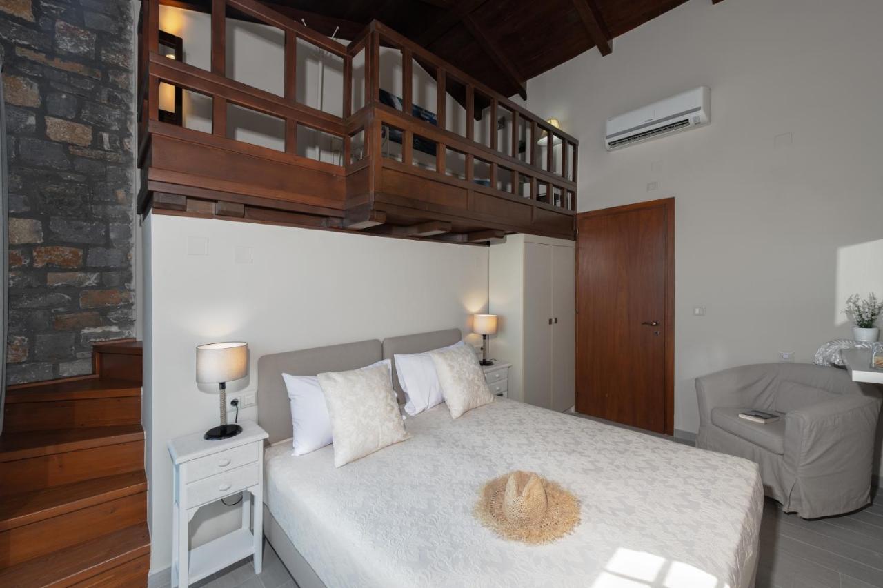 Villa Ligaria, Lygaria 阿齐亚·佩拉加 外观 照片